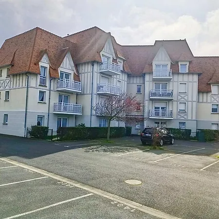 T2 Rez-de-jardin A 50m De La Avec Parking - Fr-1-746-16 *