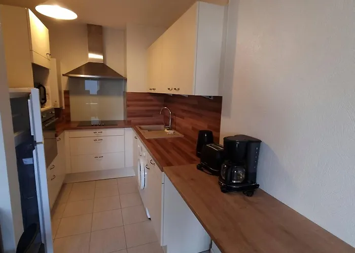 Apartament T2 Rez-de-jardin A 50m De La Avec Parking - Fr-1-746-16 Courseulles-sur-Mer