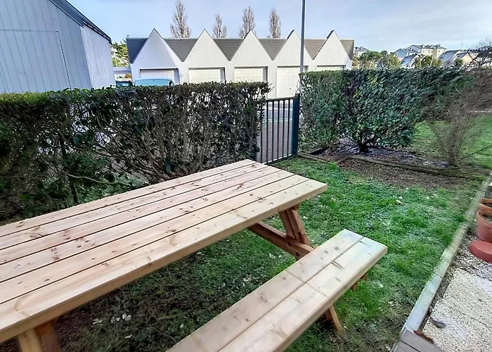 T2 Rez-de-jardin A 50m De La Avec Parking - Fr-1-746-16 Apartament *