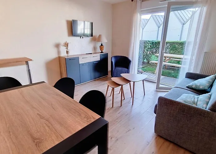 T2 Rez-de-jardin A 50m De La Avec Parking - Fr-1-746-16 *